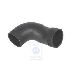 06A 145 832 C : Tuyau de pression pour VW Golf Mk4, Bora