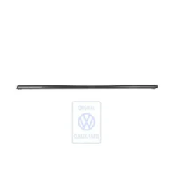 701 843 505 A : Renfort latéral pour VW T4