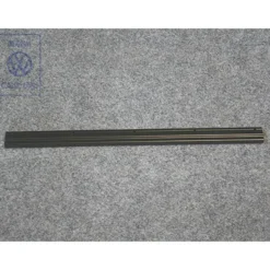 281 070 303 A : sangle - retaining strip - Halteleiste