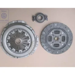 030 198 141 AX : Kit d'embrayage pour VW Lupo