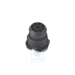 443 972 984 : Boîtier pour VW Passat B5 / B5GP