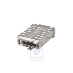 893 907 383 C : unité de contrôle électronique - electronic control unit - Steuergeraet